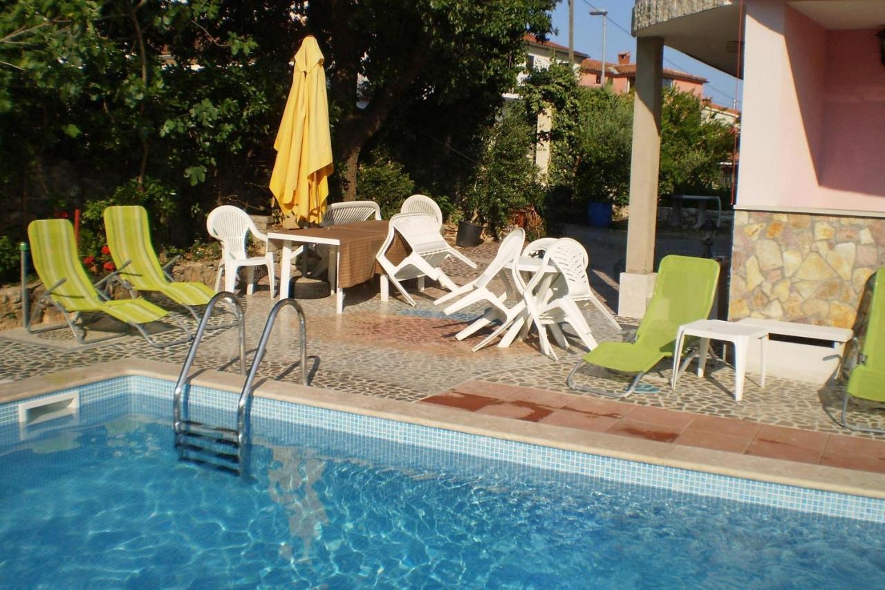 Family Friendly Apartments With A Swimming Pool Rovinj - 3394 외부 사진